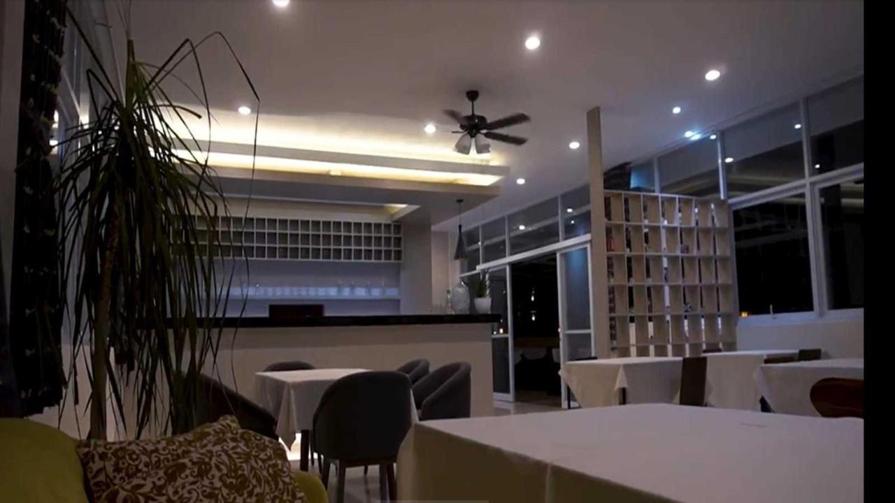 Ultimate Residence Bali Dempasar Exterior foto