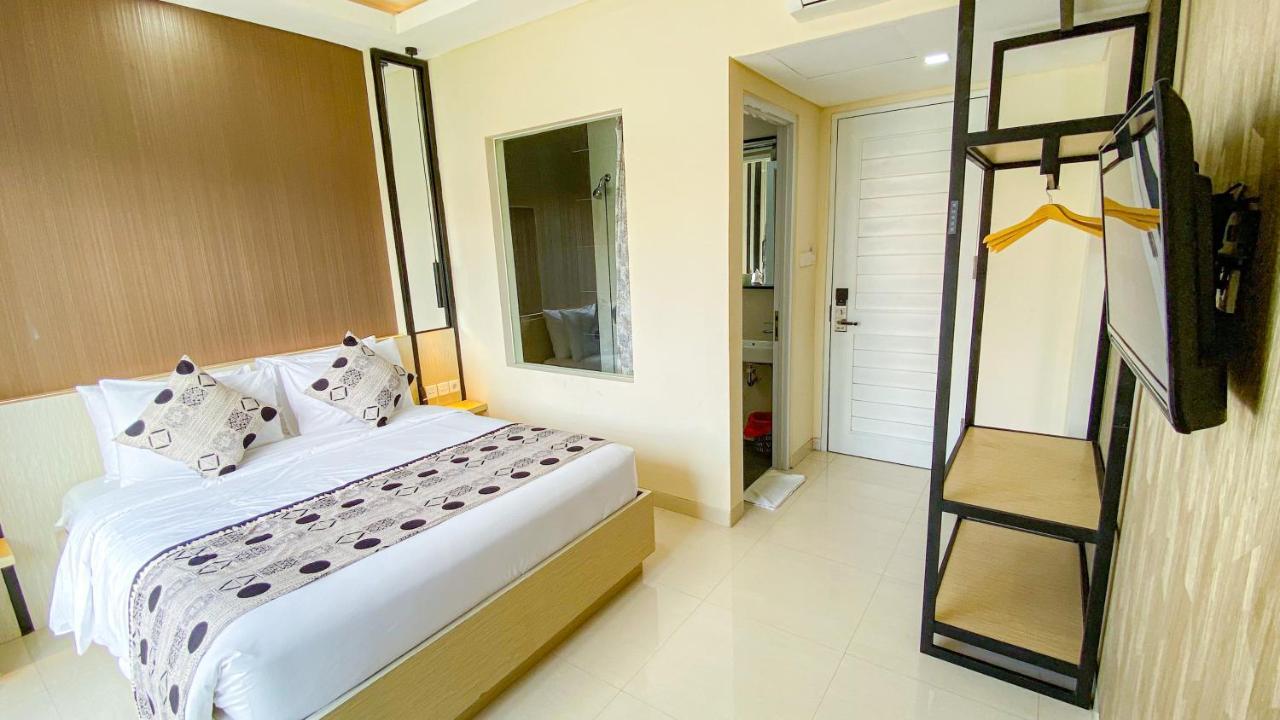 Ultimate Residence Bali Dempasar Exterior foto