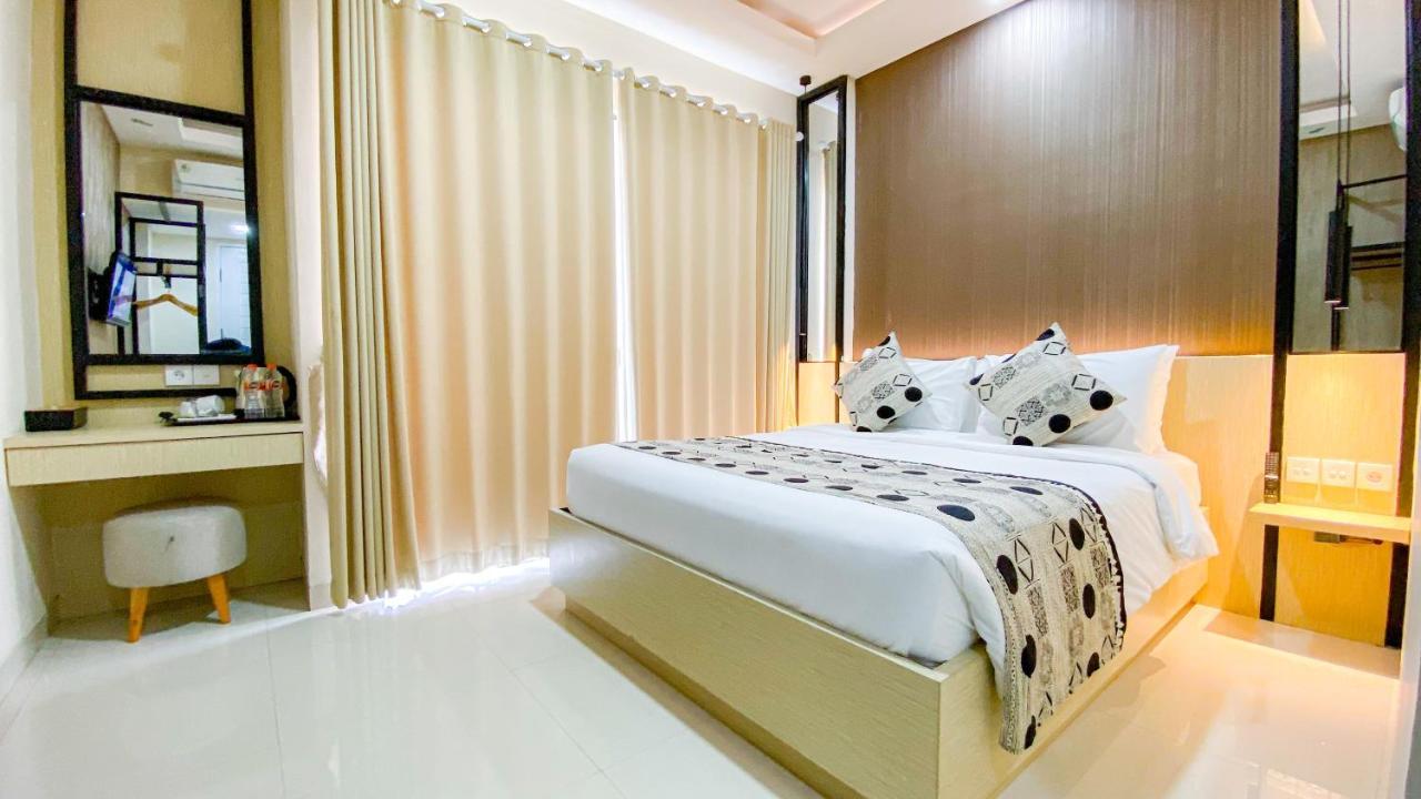 Ultimate Residence Bali Dempasar Exterior foto