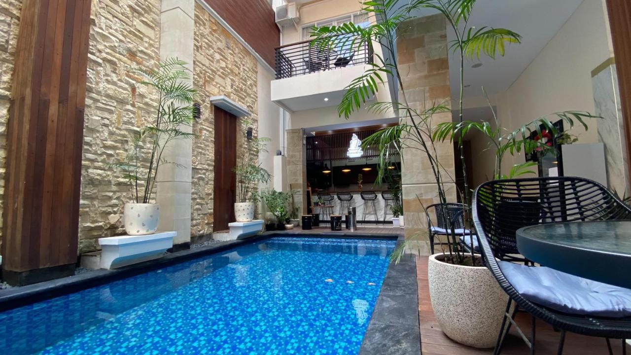 Ultimate Residence Bali Dempasar Exterior foto